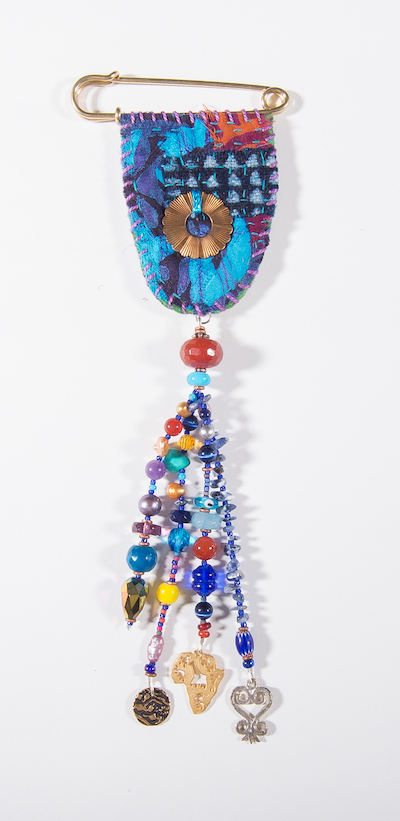 glass bead colorful brooch artist Shimoda Emanuel | on Art Biz Success